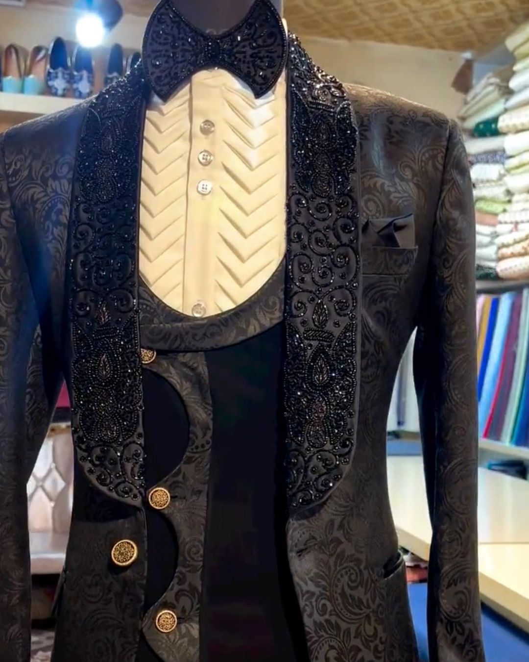 Black Designer Wedding Three Piece Tuxedo suit with Embroidery - DN-1305
