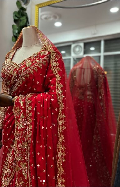 Best Red Saree Handwork with Long Veil 2026 Bridal Collection - DN-1022