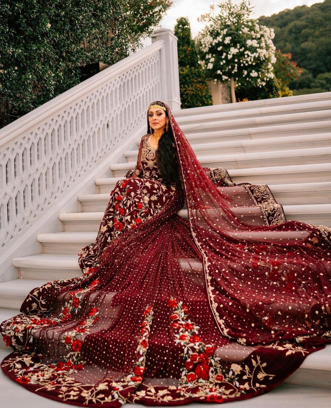 MAROON WEDDING LONG TRAIL BRIDAL GOWN WITH HAND MADE - DN-1676