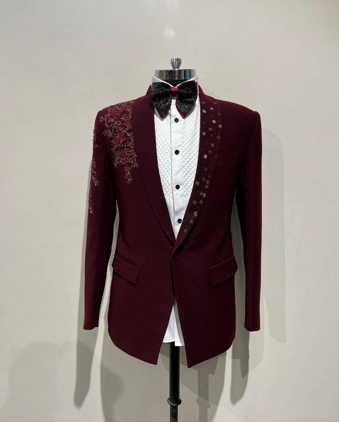 Red Designer Partywear Tuxedo suit with one side embroidery Bespoke - DN-1253