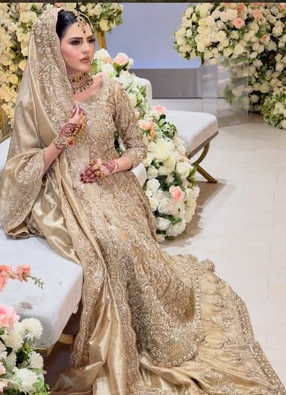 Online Handwork Golden Anarkali Wedding Dress for Brides - DN-3001