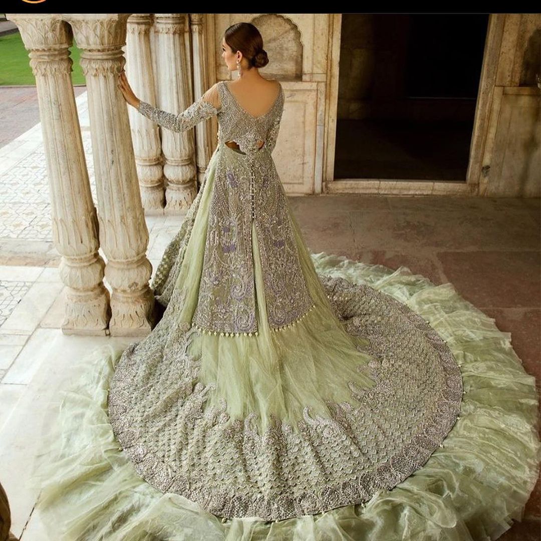Wedding Light Lemon Bridal Long Trail Gown with Heavy Embellishment – DN-1968