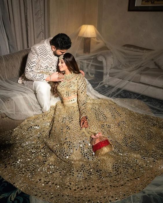 Golden Wedding Mirror Wedding Reception Lehenga Walima Bollywood Designer Lengha - DN-1113