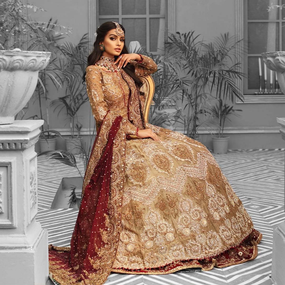 TRADITIONAL GOLDEN EMBROIDERED LONG ANARKALI WITH MAROON LEHENGA - DN-1898