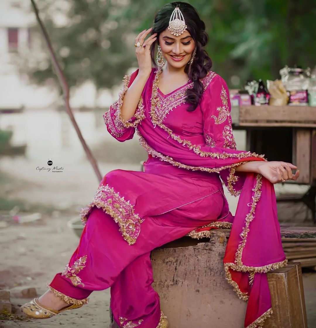 Pink Designer Punjabi Partywear Salwar Kameez with Embroidery Bespoke - DN-1219