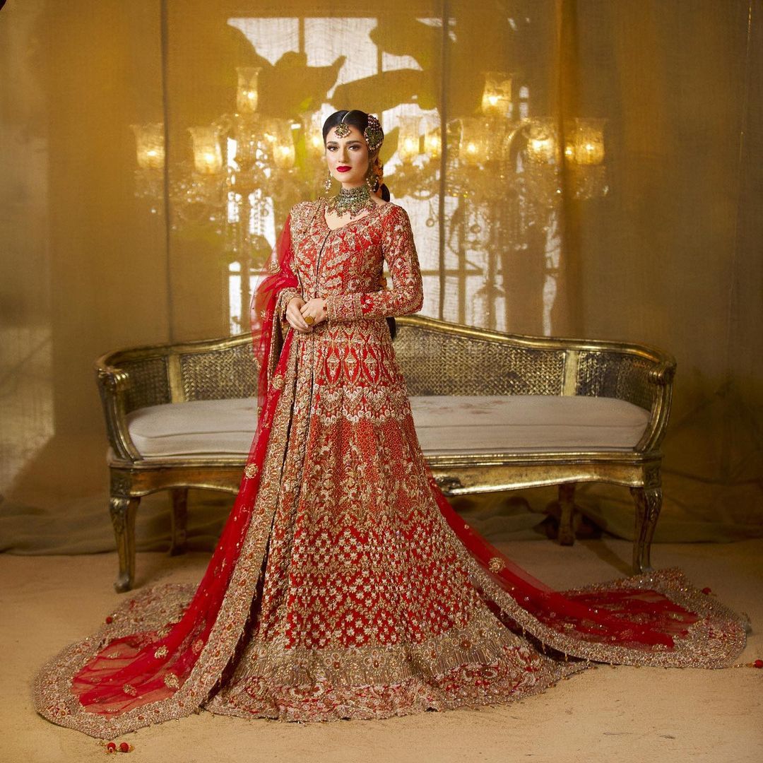 Red Pakistani Waleema Red Bridal Split Anarkali with Lehenga and Embellishment - DN-1527