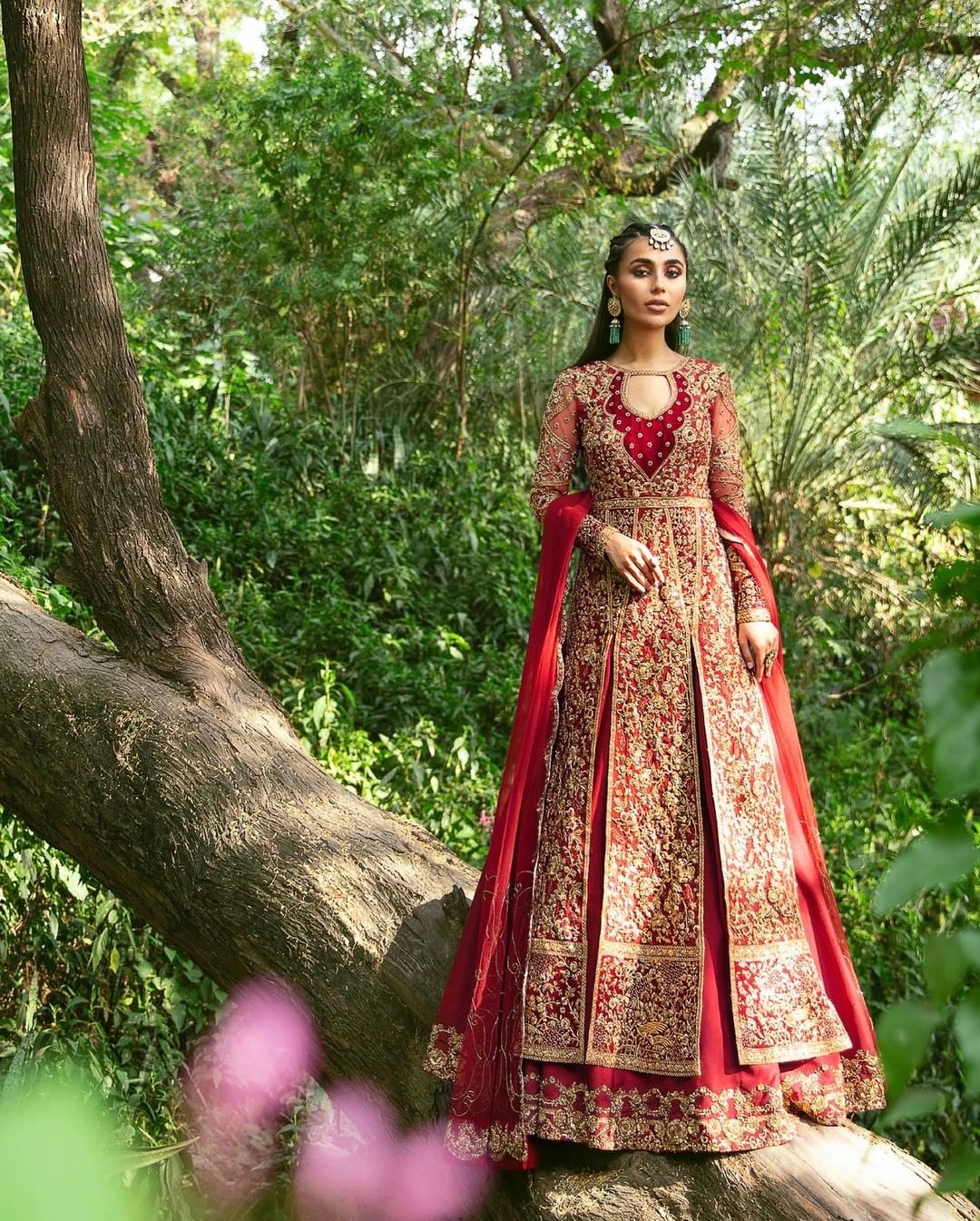 Red Bridal Embroidered Long Split Anarkali With Lehenga - DN-1639