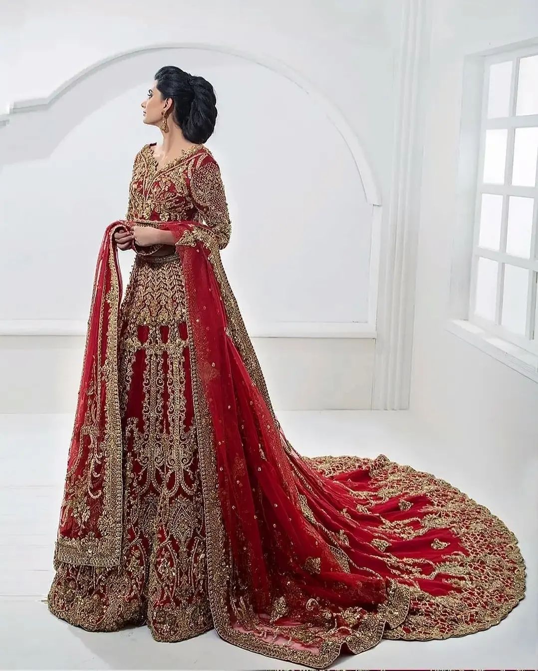 WEDDING RED LONG TRAIL BRIDAL LEHENGA WITH HANDWORK - DN-1953