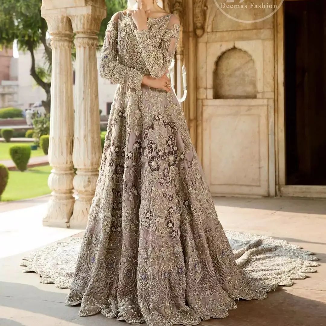 TRADITIONAL BRIDAL LONG TRAIL GOWN WITH EMBELLISHMENT - DN-1943