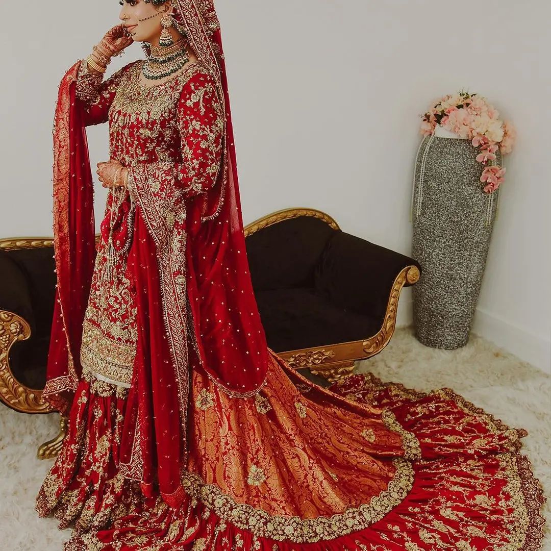 Red Designer Bridal Pakistani Long Trail Lehenga with Embroidered Kurti - DN-1561