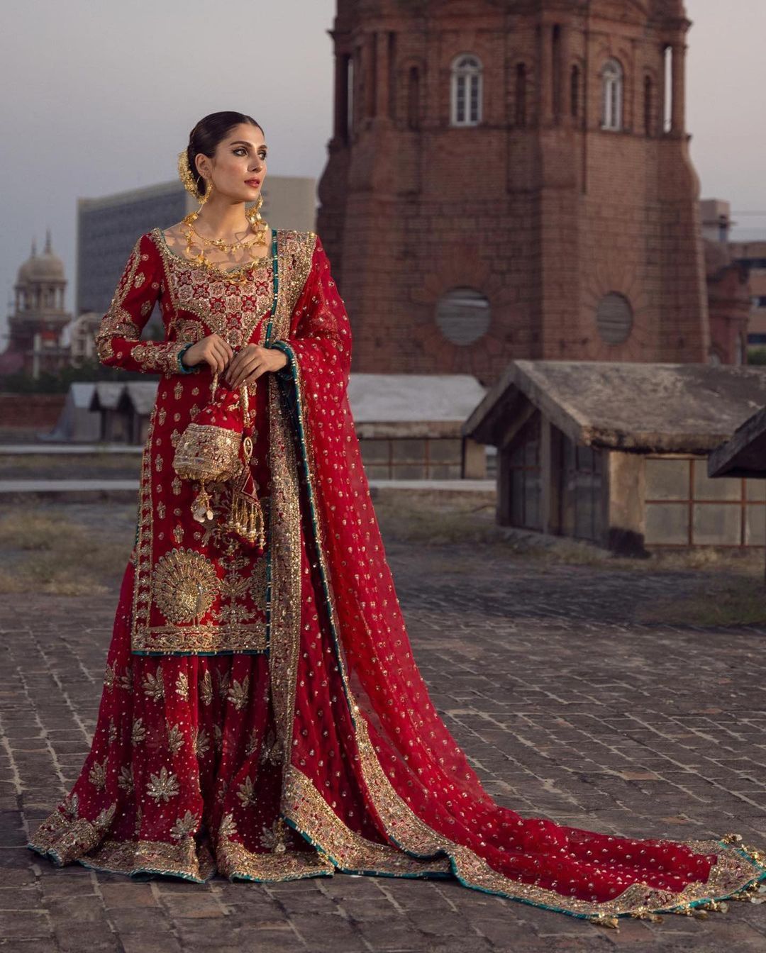 Red Pakistani Bridal Embroidered Sharara with Kurti - DN-1534