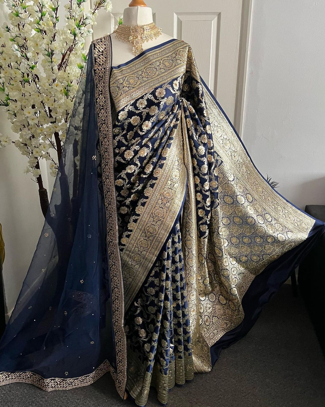 NEW STONE BANARASI PARTYWEAR SAREE COLLECTION - DN-1323